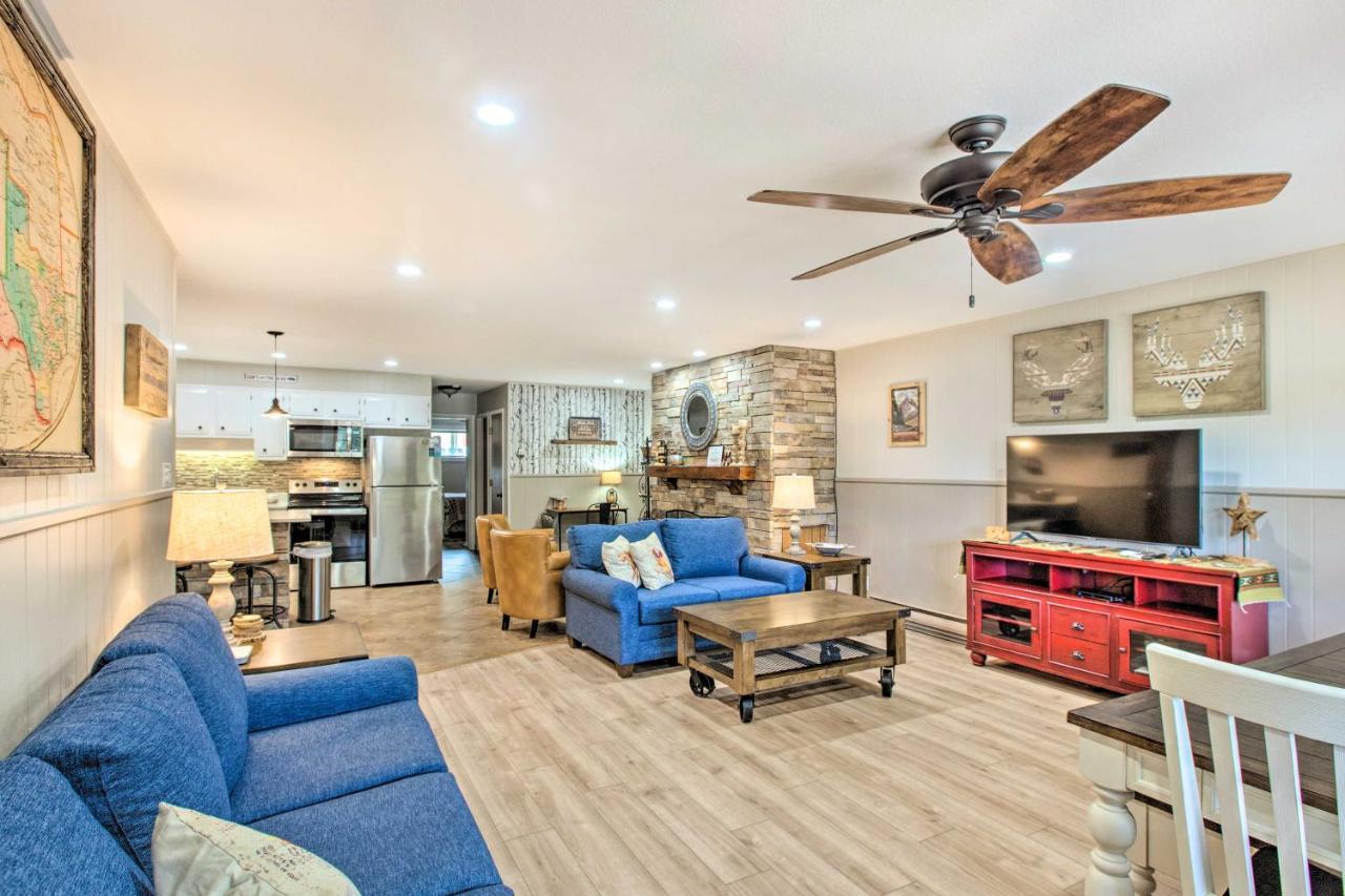 Main St Red River Ski Condo With Mountain View! Exterior photo